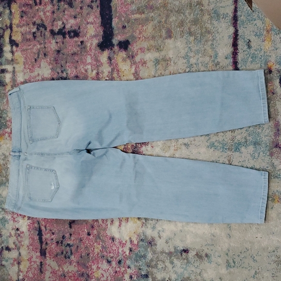 Torrid Light Wash Distressed Skinny Jeans - Picture 4 of 8